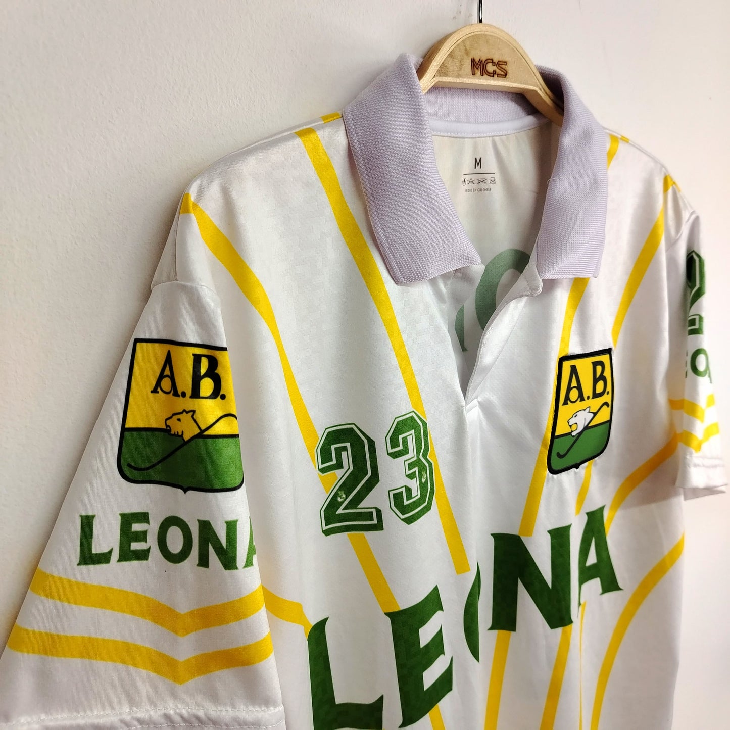 Camiseta Bucaramanga Leona Blanca 1997