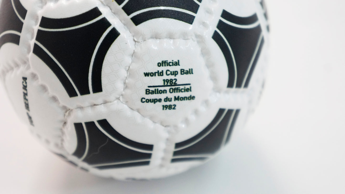 Mini Ball 1982 Spain TANGO