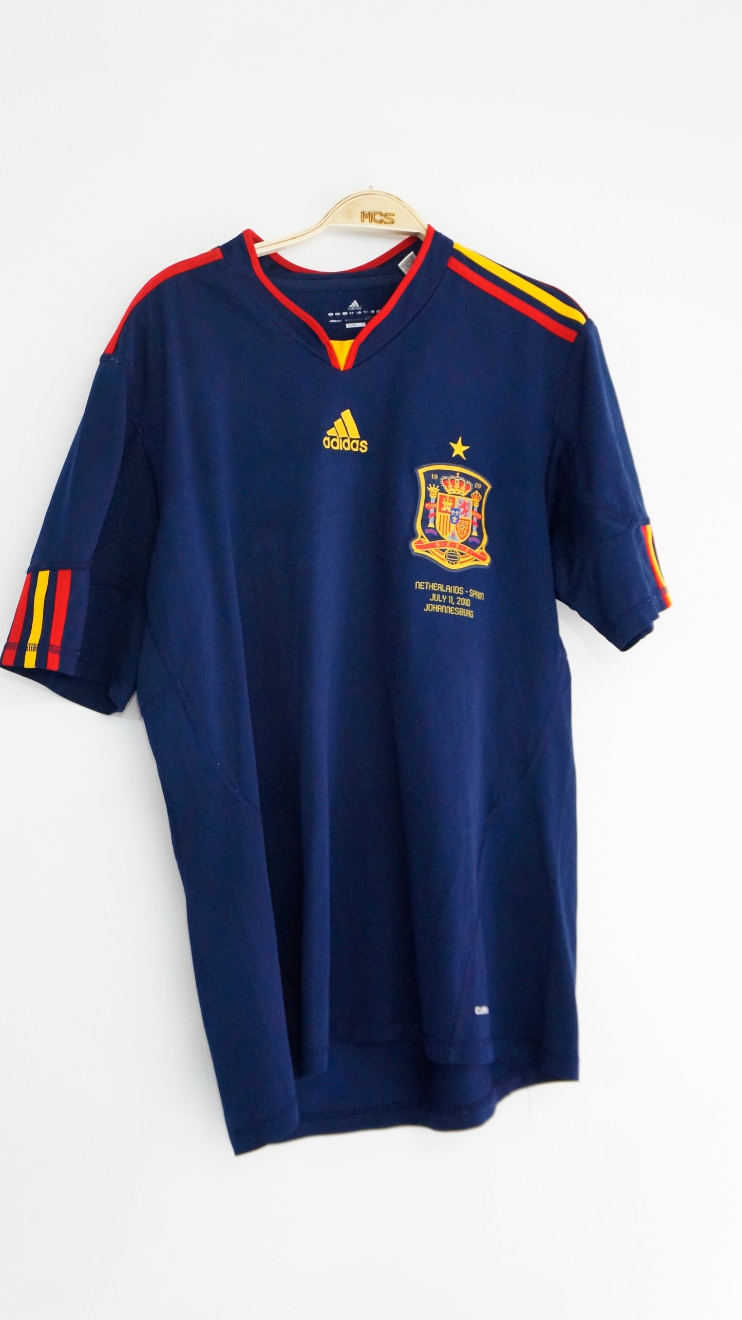 Spain Shirt 2010 ORIGINAL Used