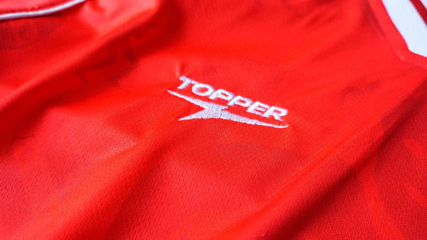 Usuriaga independent t-shirt