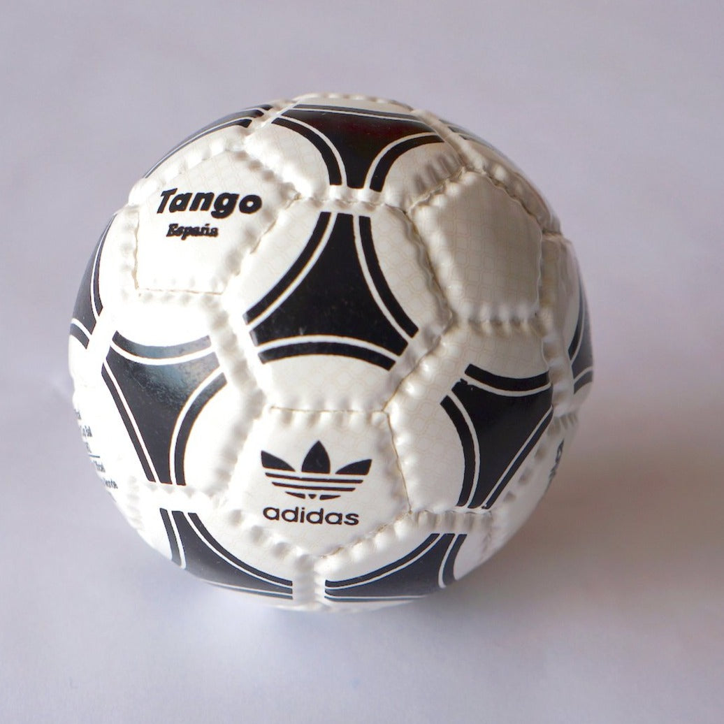 Mini Ball 1982 Spain TANGO