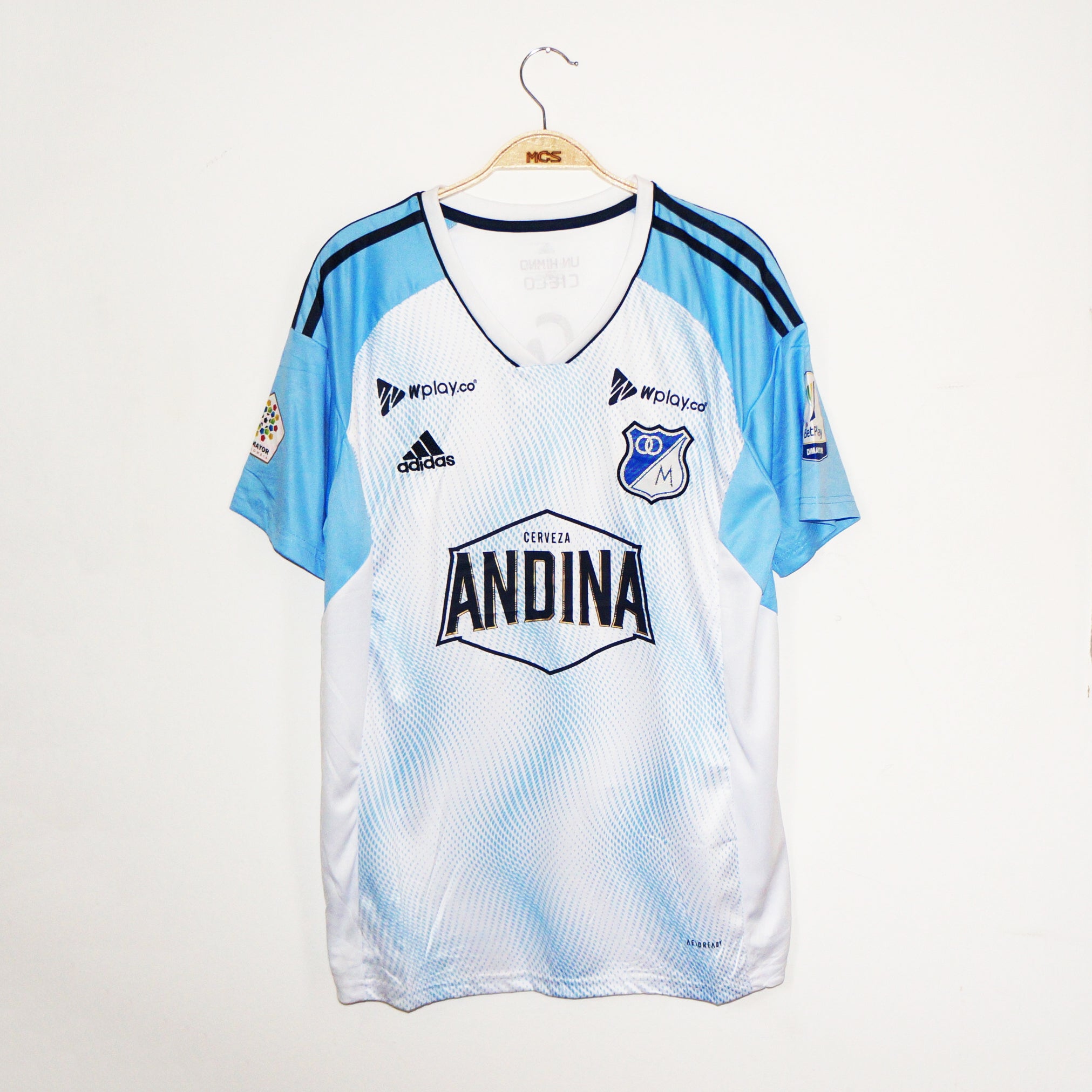 Camiseta store millonarios blanca