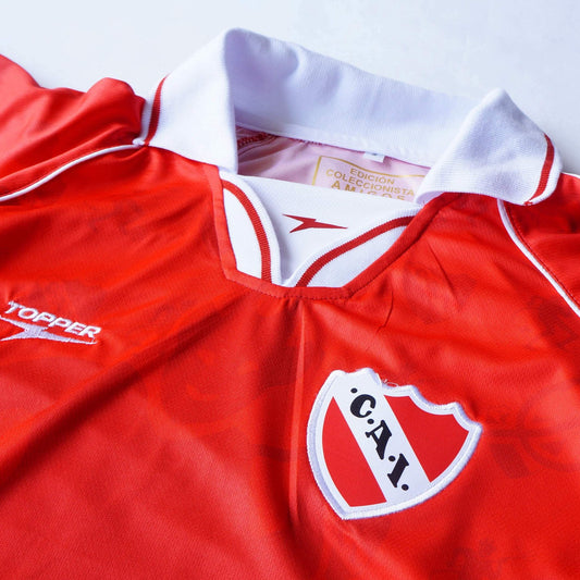 Usuriaga independent t-shirt