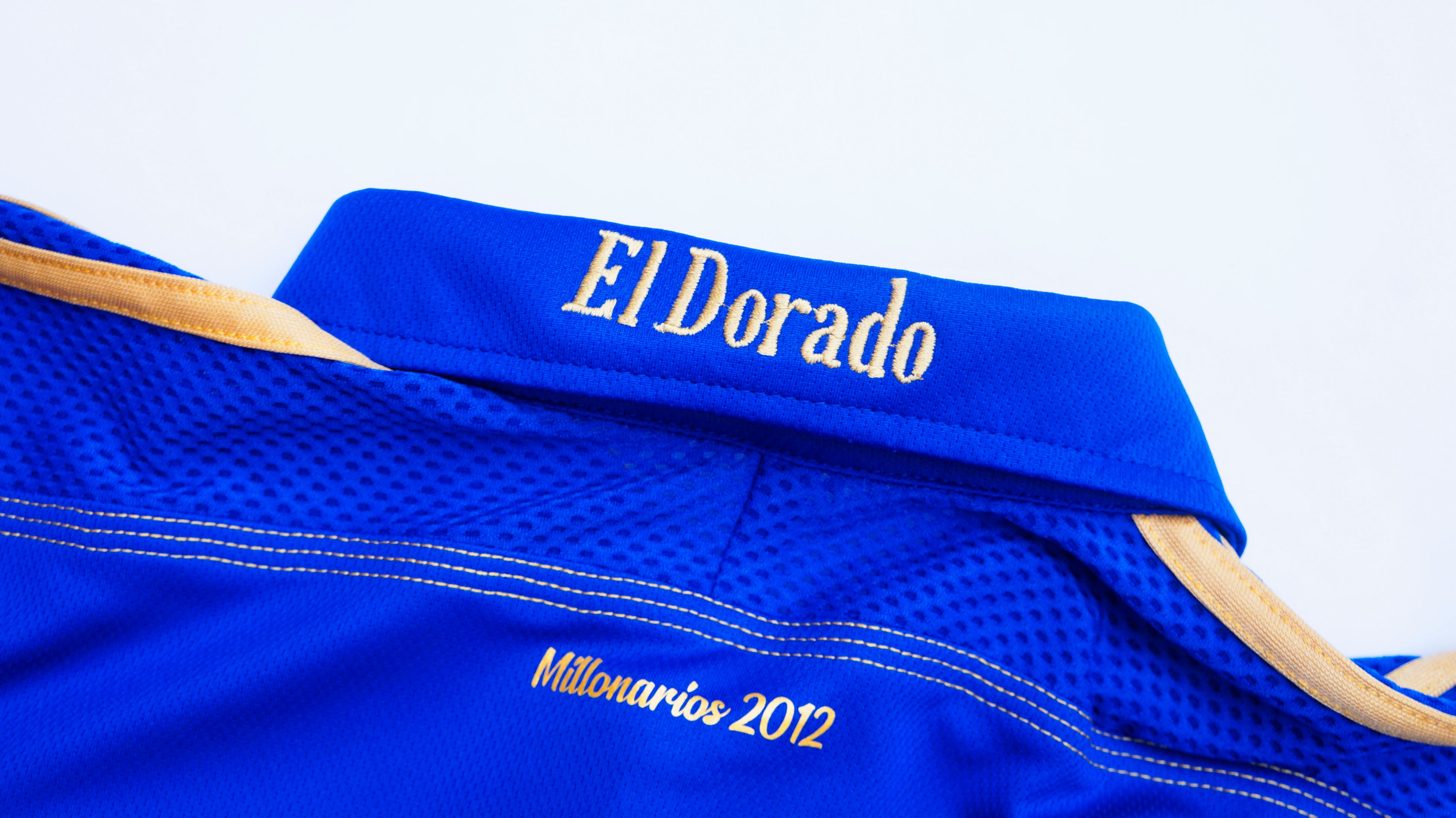 Camiseta millonarios el online dorado