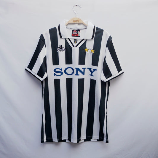 Juventus 1995 jersey